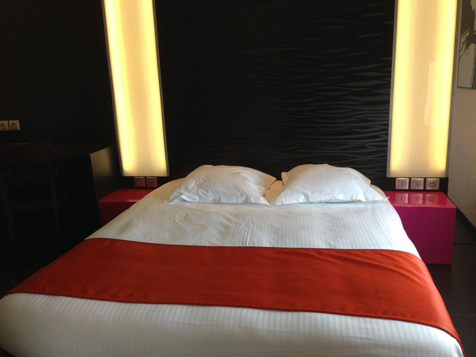 Hotel Gardenia Bordeaux Est Yvrac Экстерьер фото