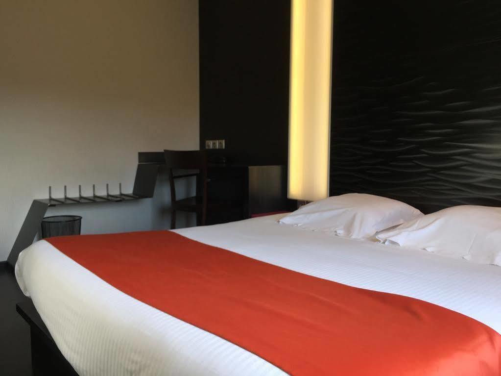Hotel Gardenia Bordeaux Est Yvrac Экстерьер фото